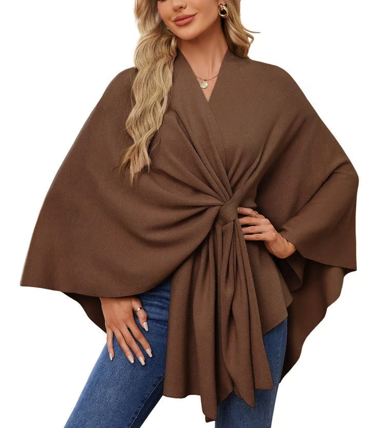 Magdalena | Elegante chal tipo poncho con suave apertura frontal