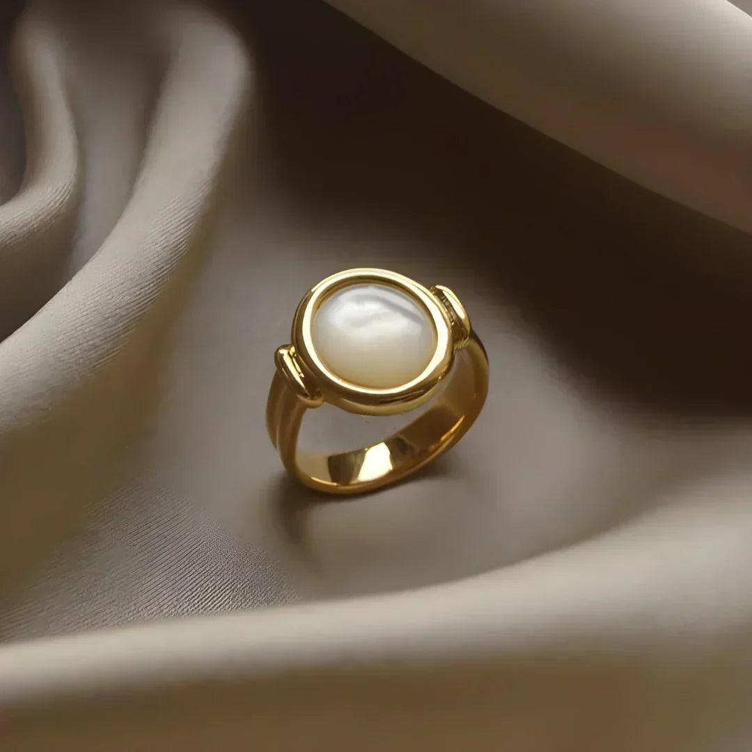 Macarena | Anillo de perlas