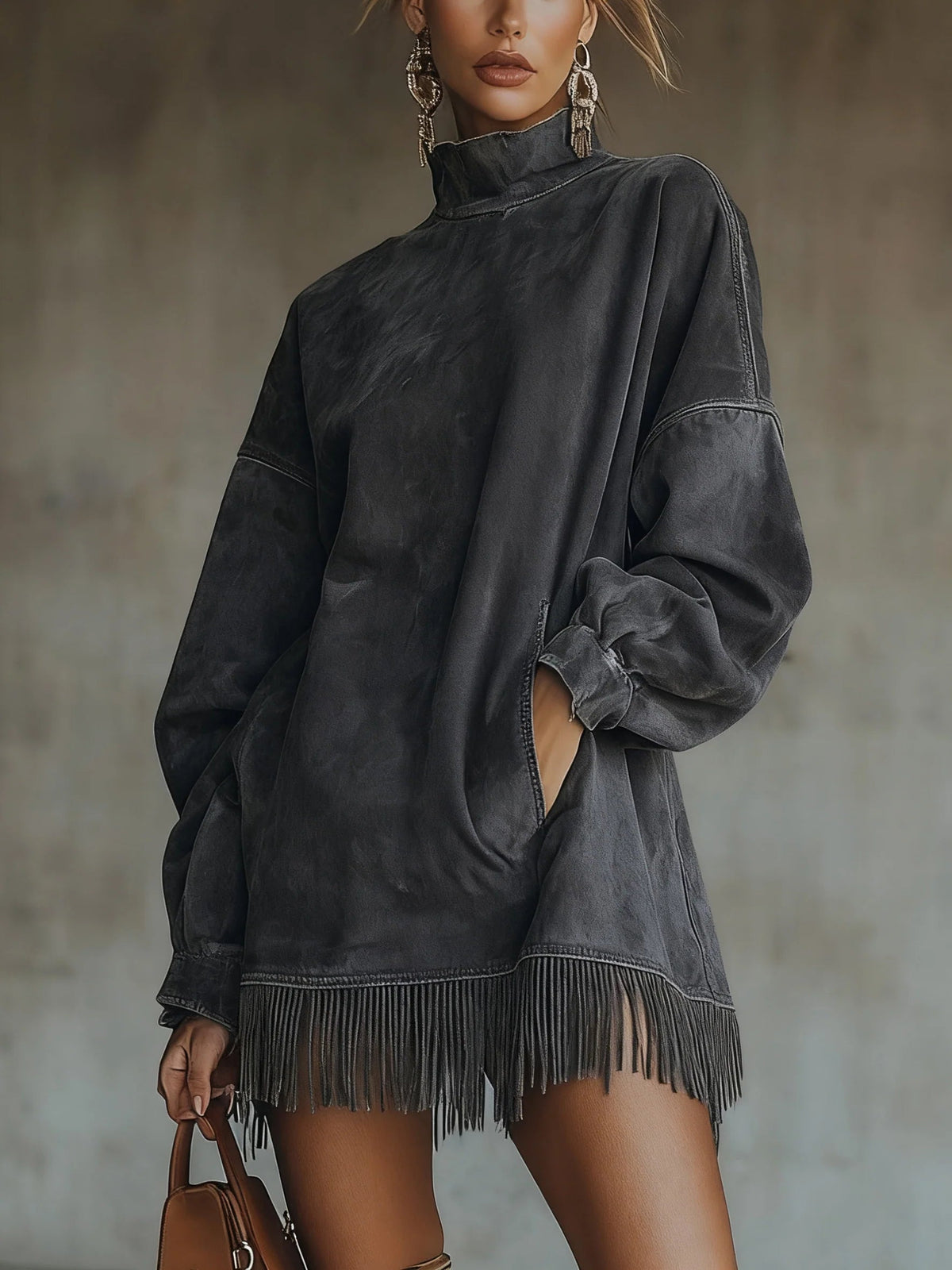 Susana | Vestido de cuello alto con flecos