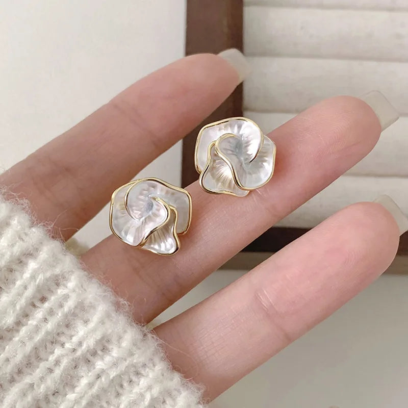 Violeta | Pendientes de perlas en forma de flor