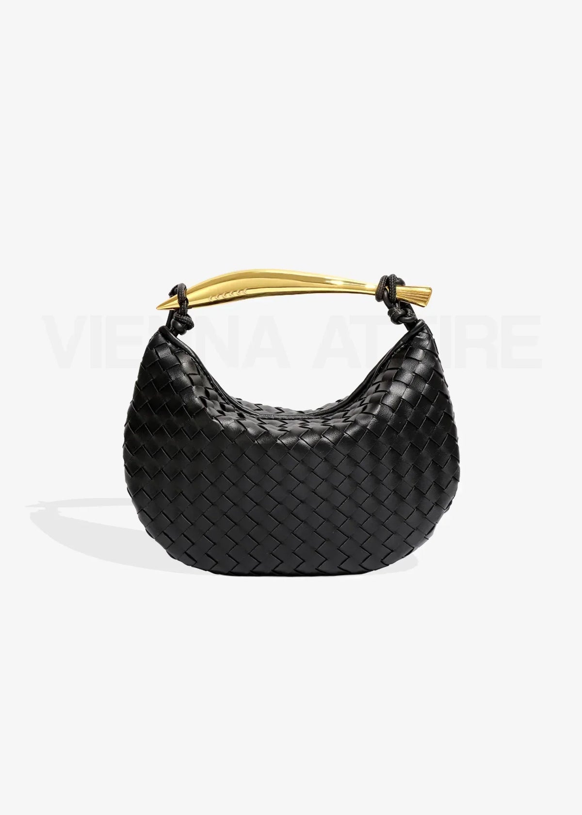Alejandra | Bolso trenzado con asa dorada