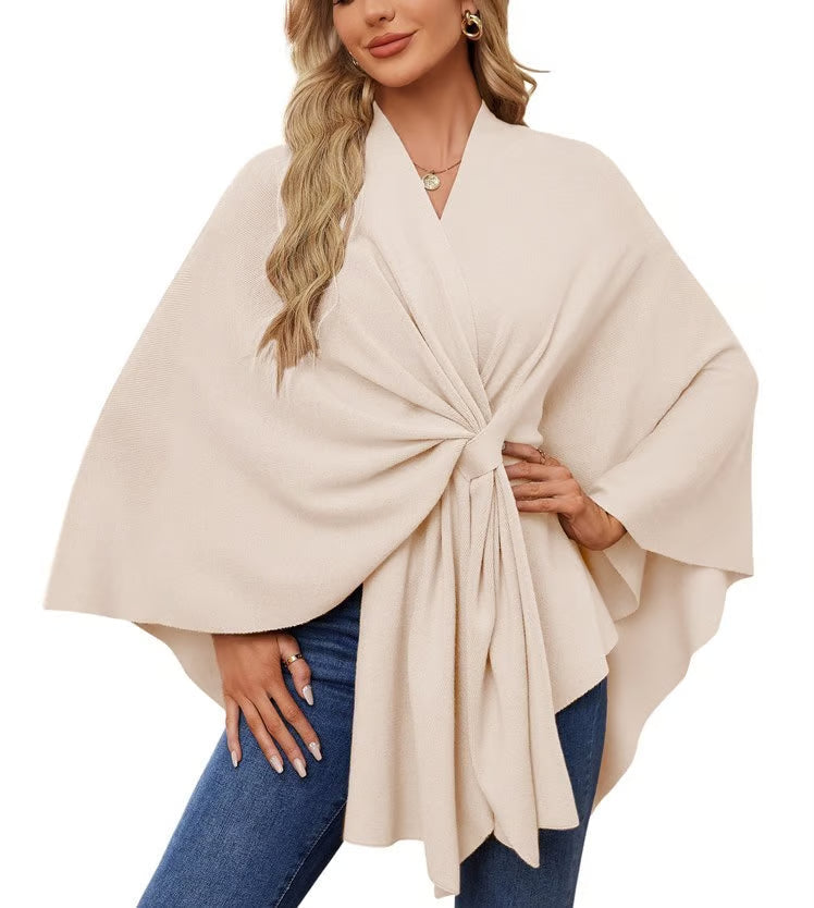 Magdalena | Elegante chal tipo poncho con suave apertura frontal