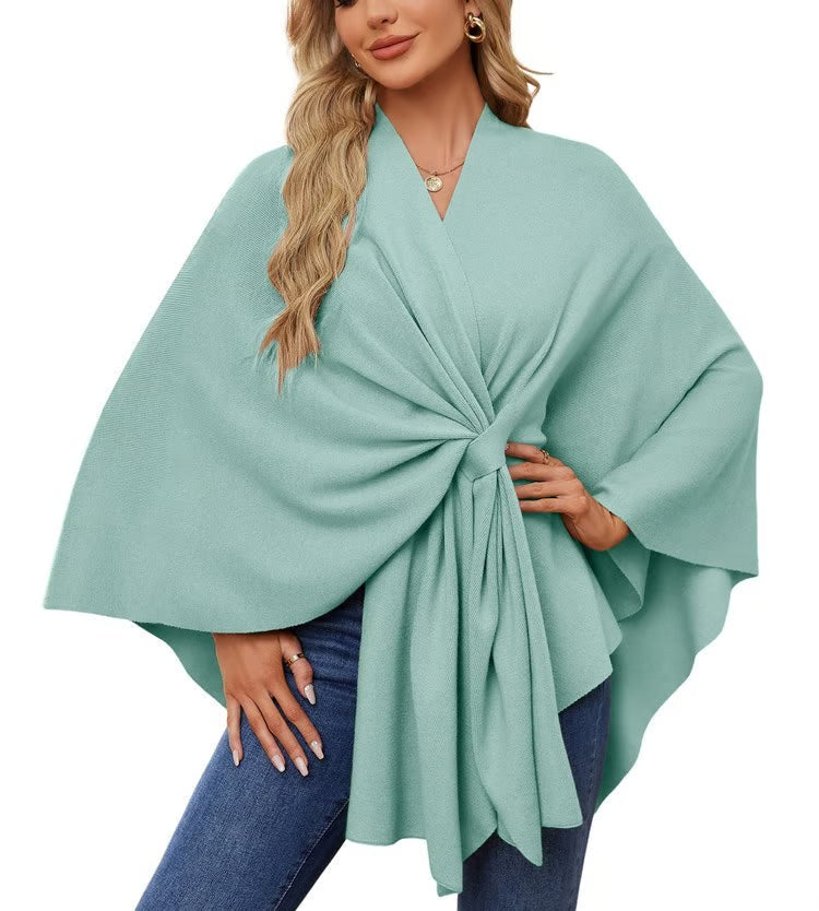 Magdalena | Elegante chal tipo poncho con suave apertura frontal